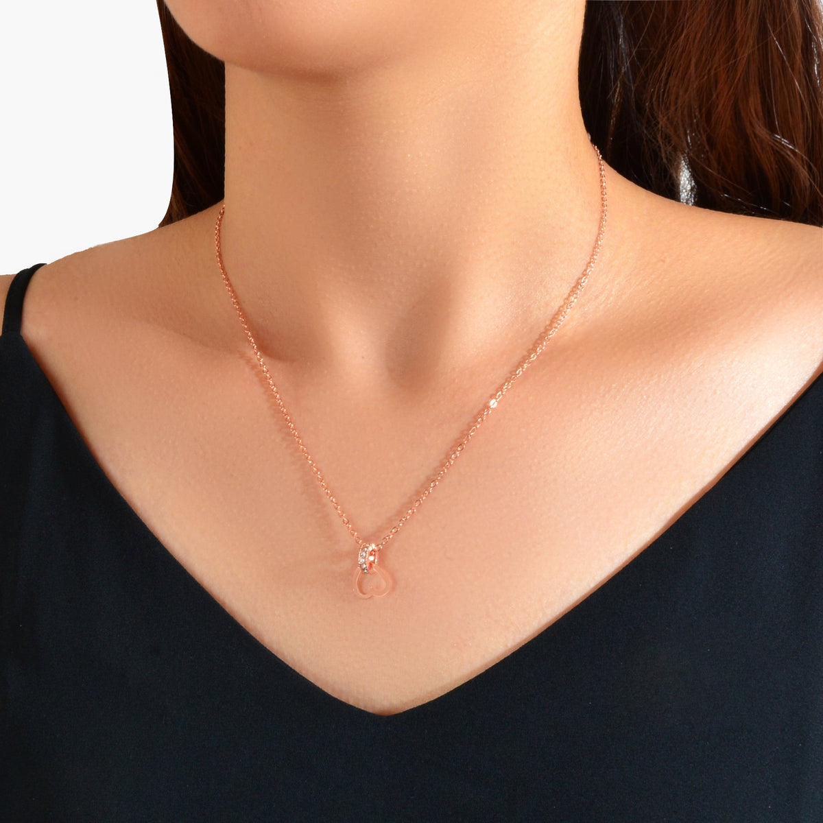 Rose Gold Heart Circle Necklace