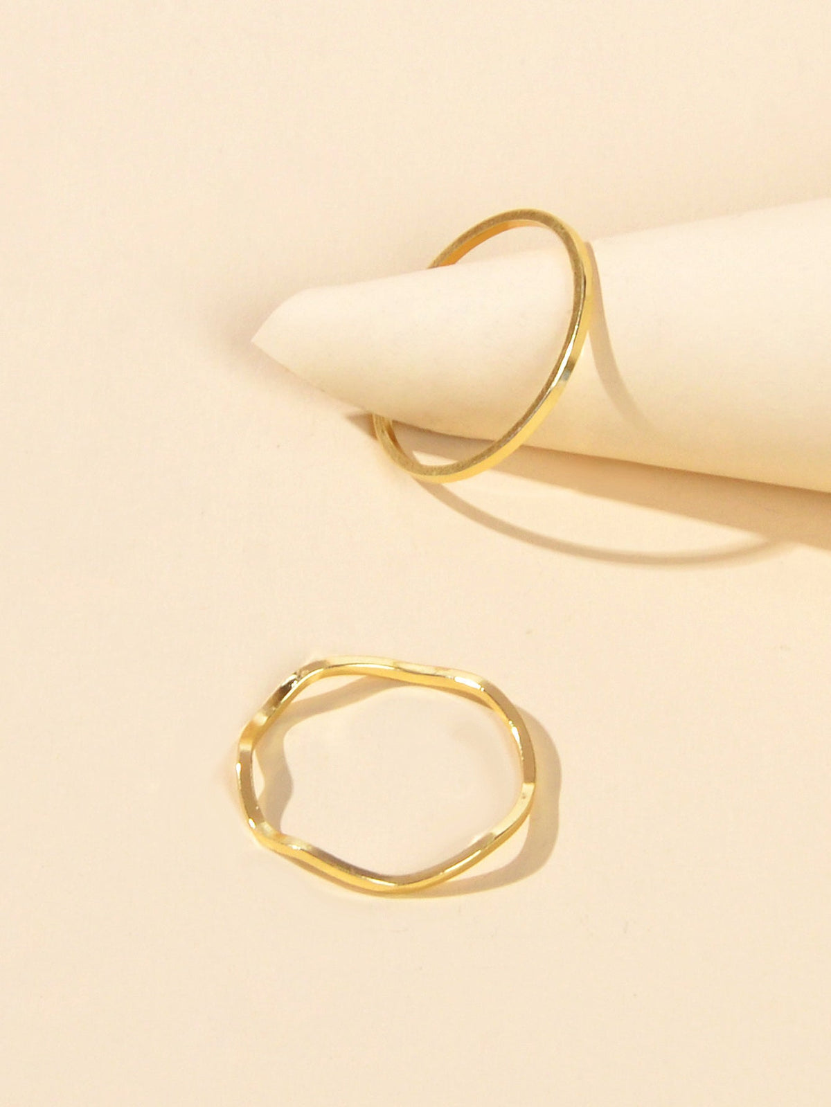 Minimalist Midi Rings, set of 2 – image 2